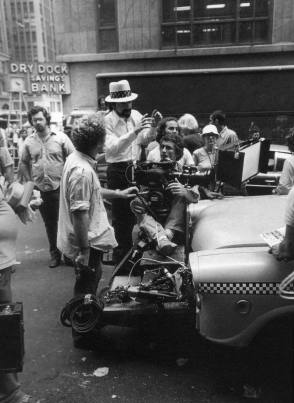 Martin Scorsese directing Taxi Driver (1976) - Behind the Scenes photos